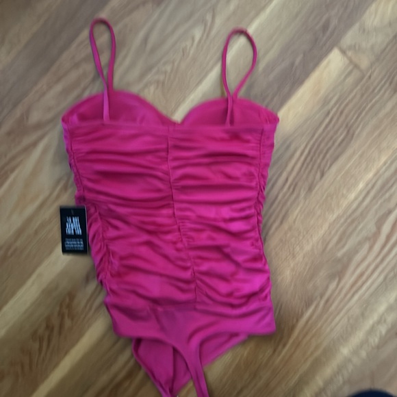 NWT XS Express ruched bodysuit thing hot pink - Picture 4 of 4